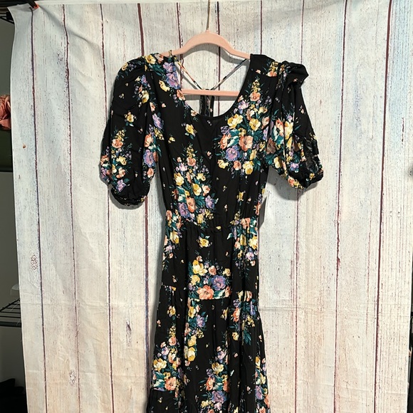 NWT O'Neill Alta Floral Open Back Midi Dress - Picture 7 of 15